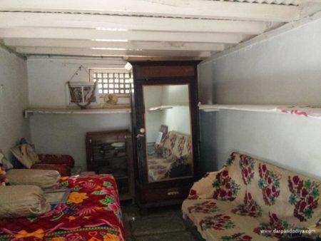 Hari Om Ashram Nadiad - Contact Information, How To Reach, Maun Room, Photo Gallery