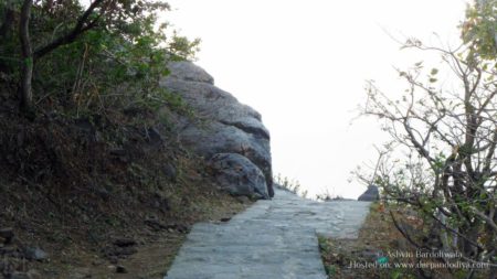 Climbing Mount Girnar : Girnar Mount, Junagadh in Photos
