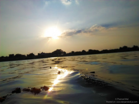 Hamirsar Lake Bhuj And Khengar Park, Places to Visit in Kutch Bhuj, Kutch Tourism Spots in Photos-4