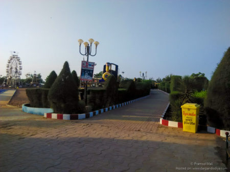 Photos of Hill Garden, Places to Visit in Kutch Bhuj, Navratri in Hill Garden-3