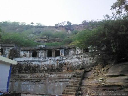 Tapkeshwari Temple and Caves In Bhuj- Offbeat Place to Visit in Bhuj, Kutch-3