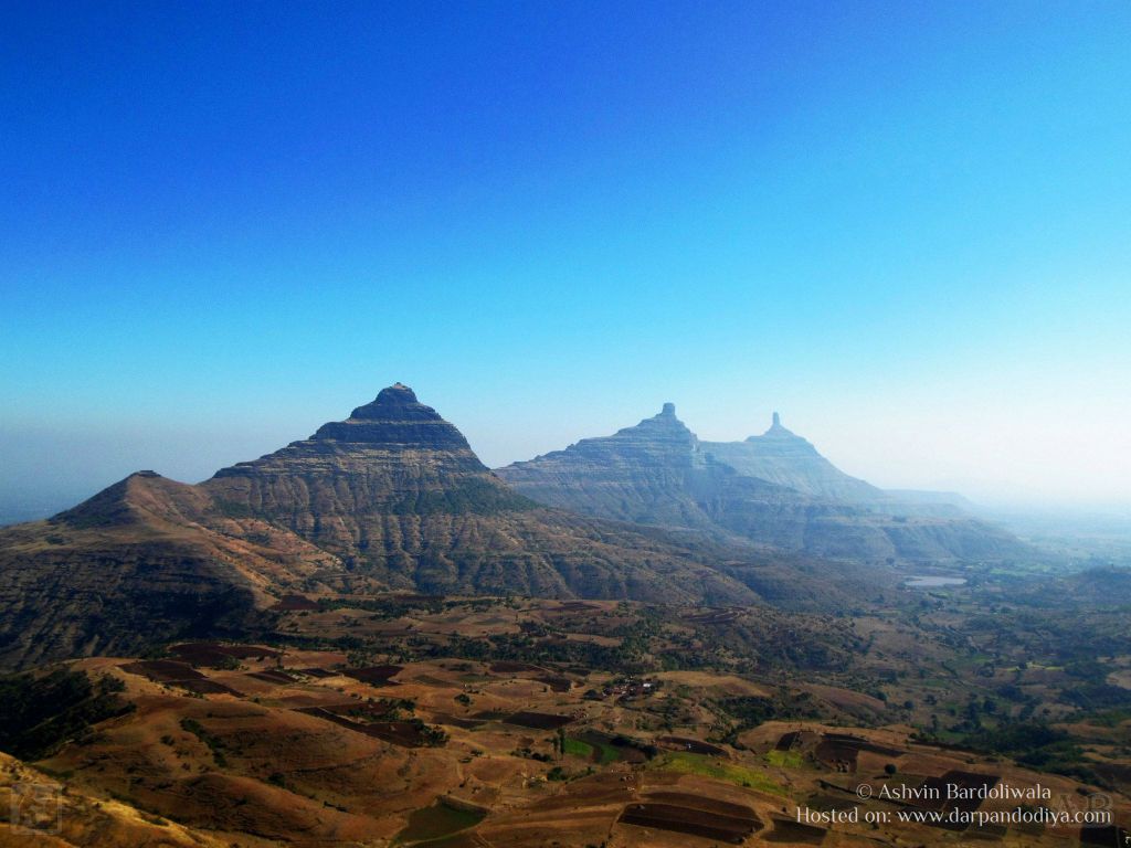 Trekking Ratangadh Near Mangi Tungi, Jain Mandir : Mangi Tungi Area In Photos