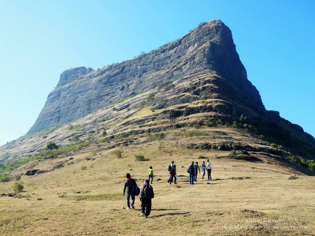 Trekking Ratangadh Near Mangi Tungi, Jain Mandir : Mangi Tungi Area In Photos