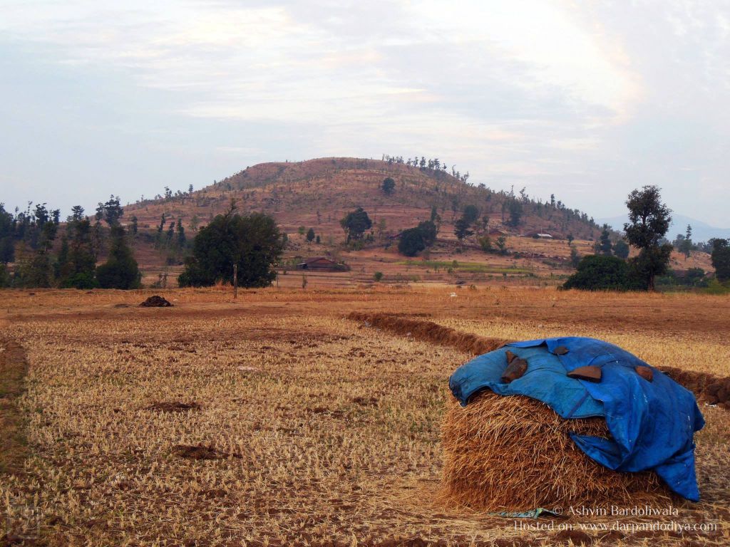 Trekking Ratangadh Near Mangi Tungi, Jain Mandir : Mangi Tungi Area In Photos